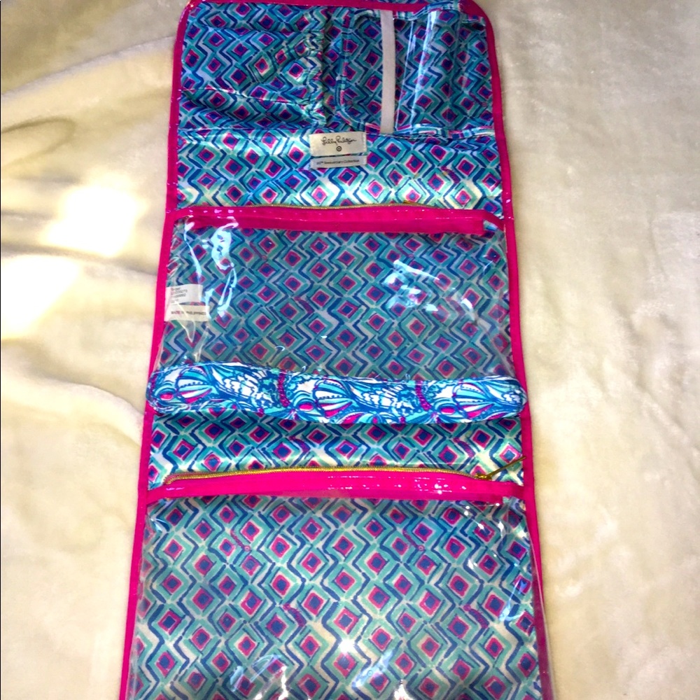 Lilly Pulitzer Target My Fans Organizer Valet